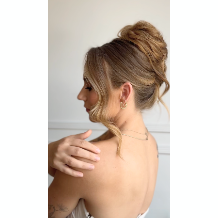 Modern French Twist l Harley Chapman